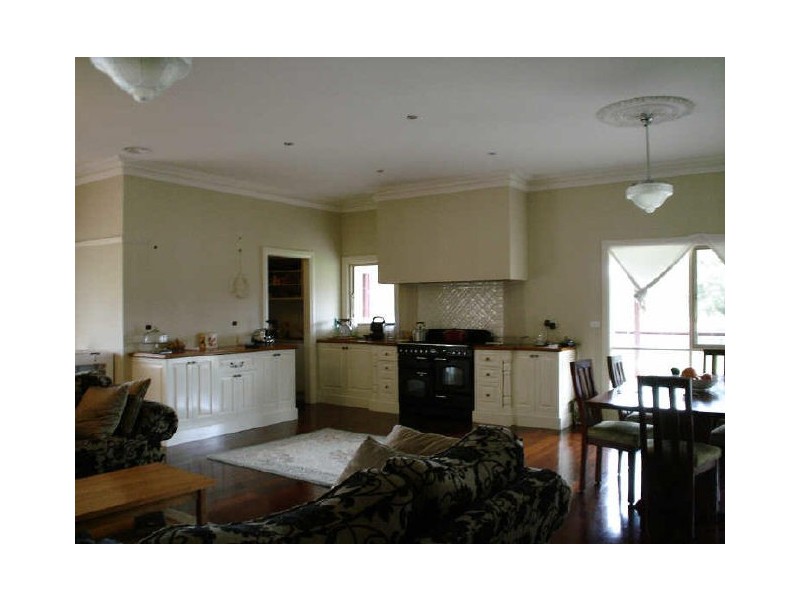 120 Cades Road, Yan Yean VIC 3755