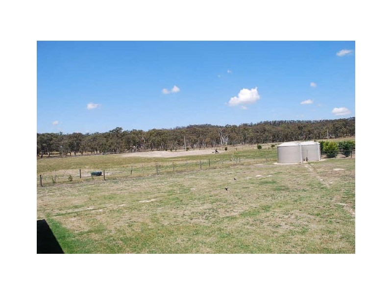 120 Cades Road, Yan Yean VIC 3755