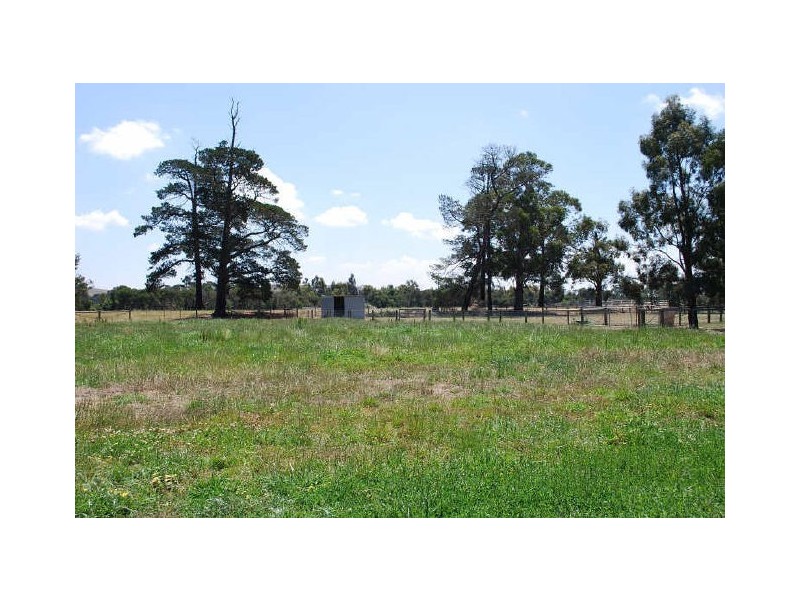 120 Cades Road, Yan Yean VIC 3755