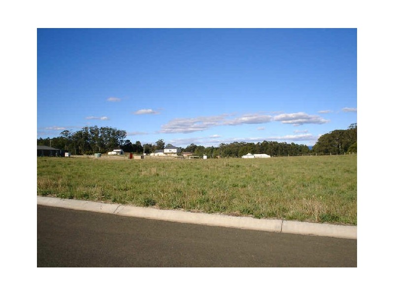 84 Thomson Lane, Kinglake VIC 3763