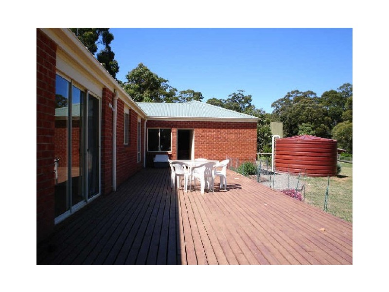 19 Extons Road, Kinglake VIC 3763