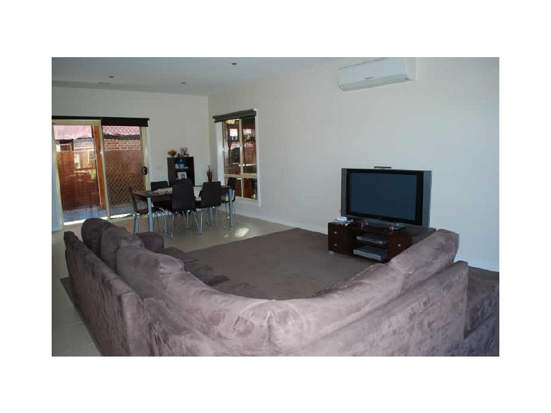 60 Oakbank Boulevard, Whittlesea VIC 3757