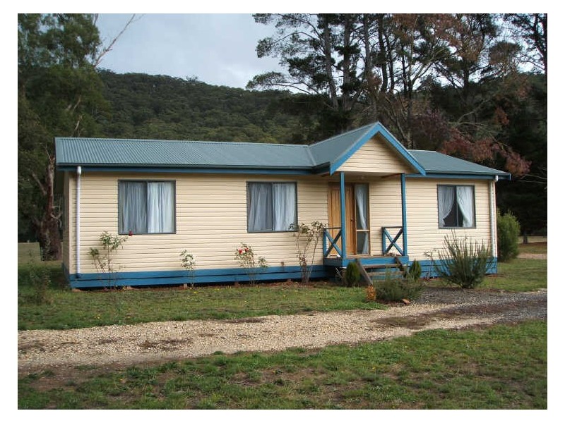 2445 Yea Road, Flowerdale VIC 3717