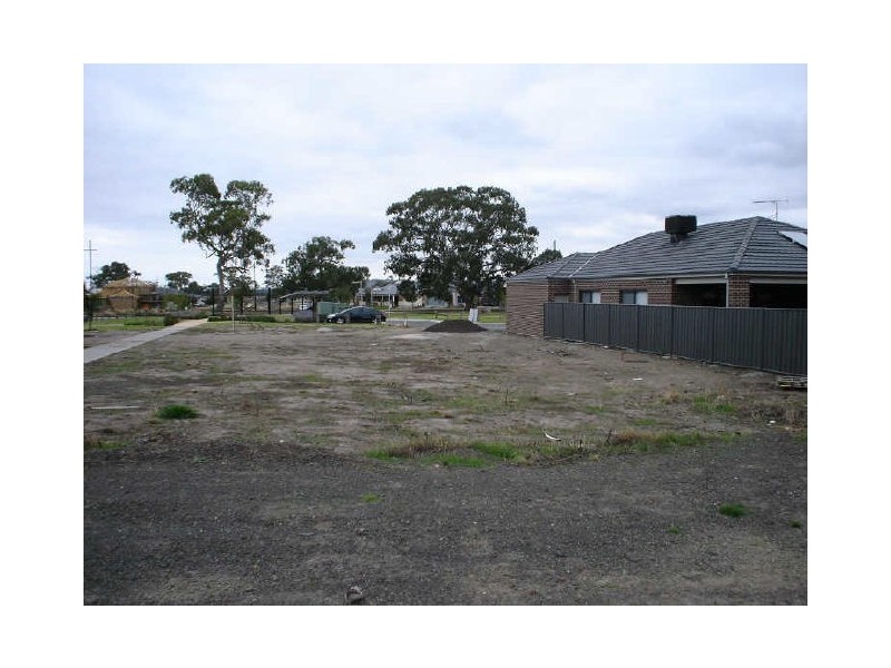 4 Nisha Way, Mernda VIC 3754