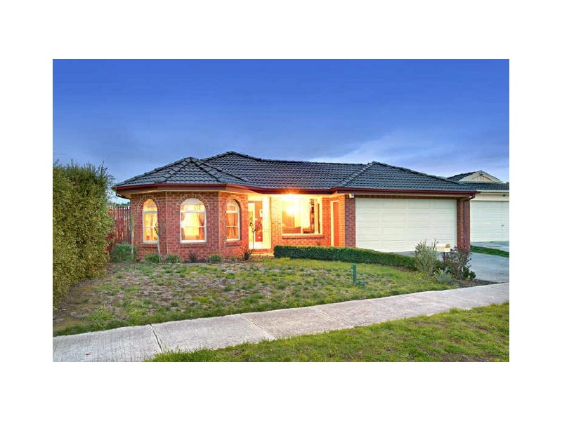13 Oakbank Boulevard, Whittlesea VIC 3757