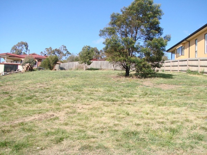 6 Fore Street, Whittlesea VIC 3757