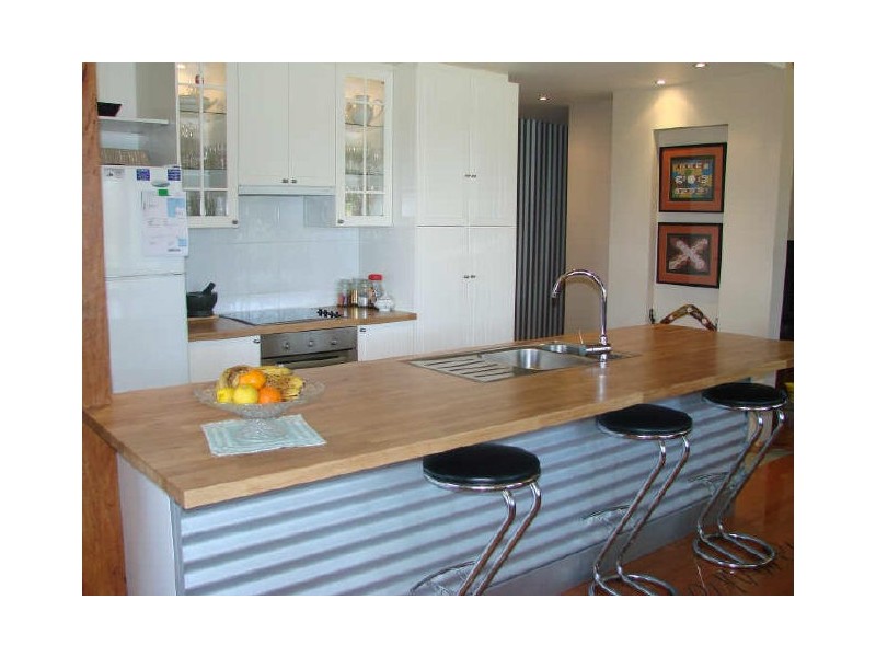 320 Eighth Avenue, Eden Park VIC 3757