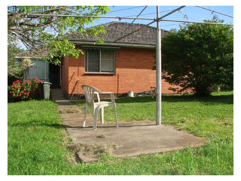 6 Walnut Street, Whittlesea VIC 3757