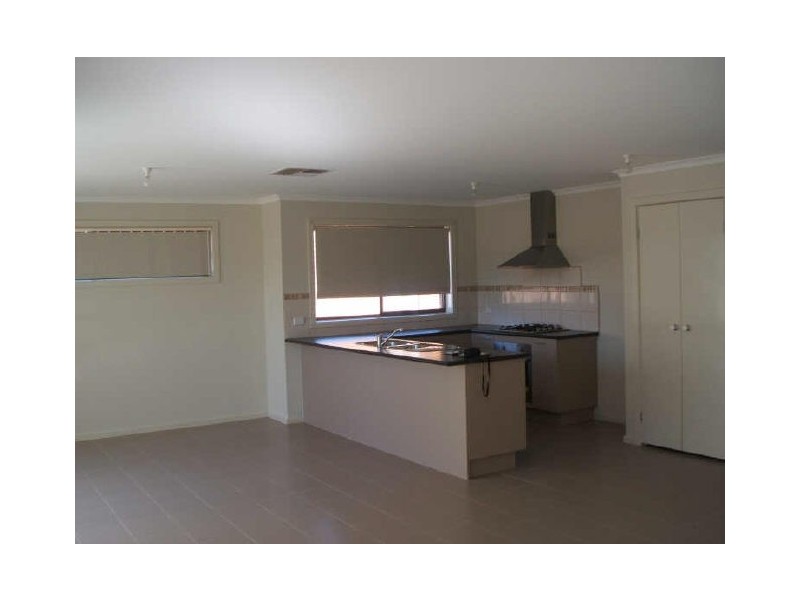 19 Gardenia Place, Whittlesea VIC 3757