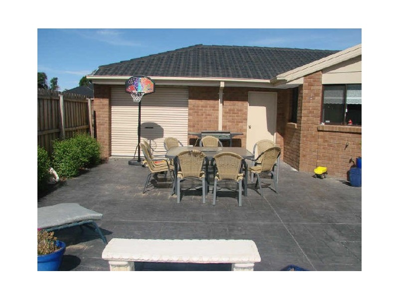 24 Campaspe Drive, Whittlesea VIC 3757