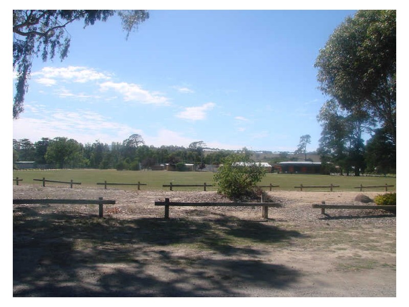 2/7 Forest Street, Whittlesea VIC 3757