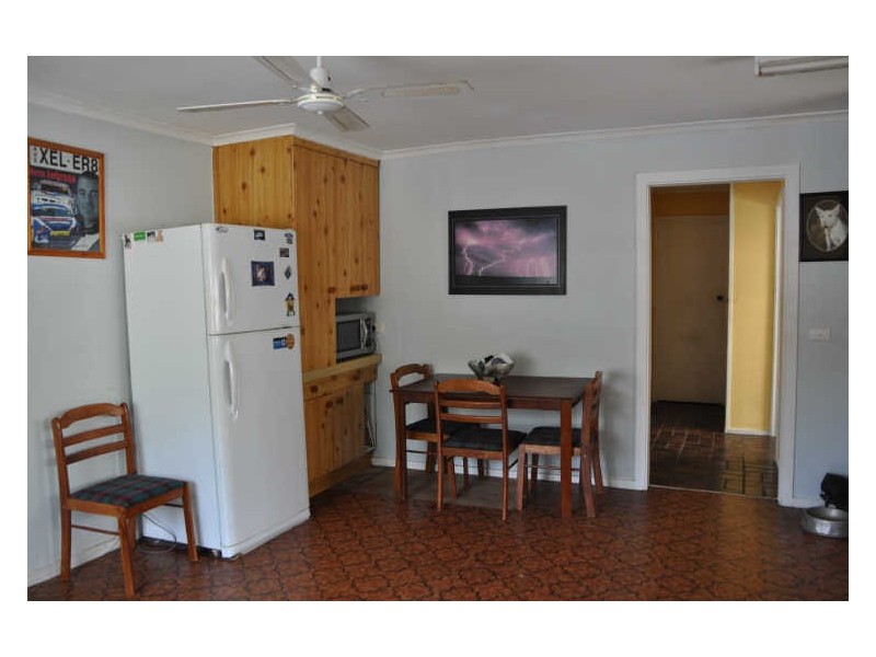 5 Long Gully Road, Flowerdale VIC 3717