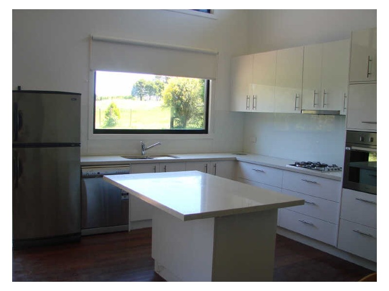 95 Watsons Road, Kinglake West VIC 3757