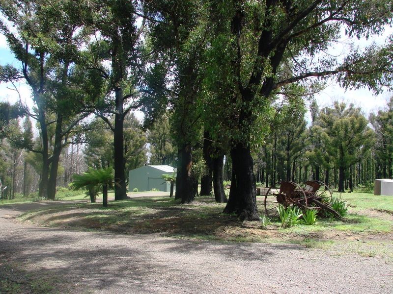 6 Sims Road, Kinglake VIC 3763