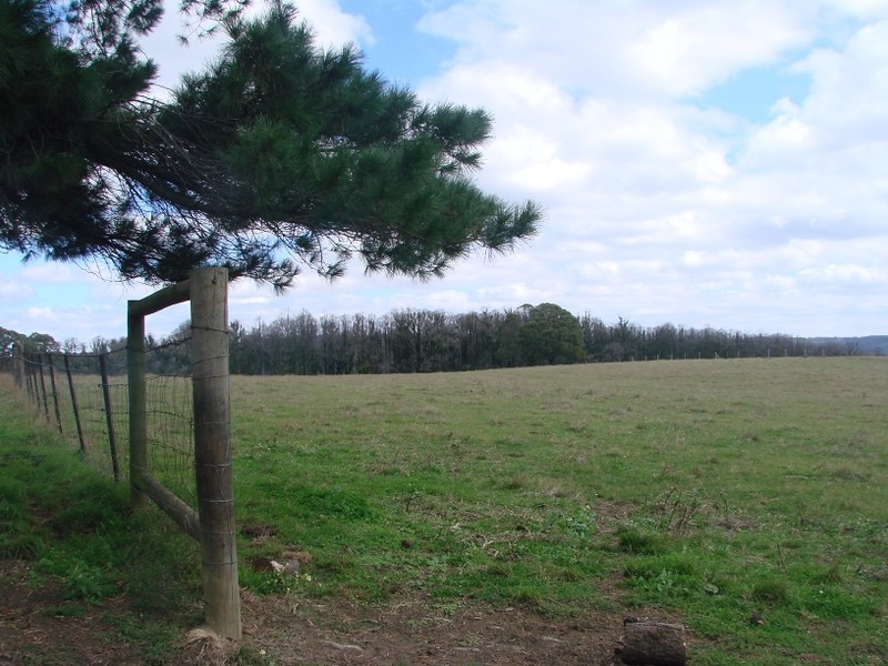 70 Burtons Road, Kinglake West VIC 3757