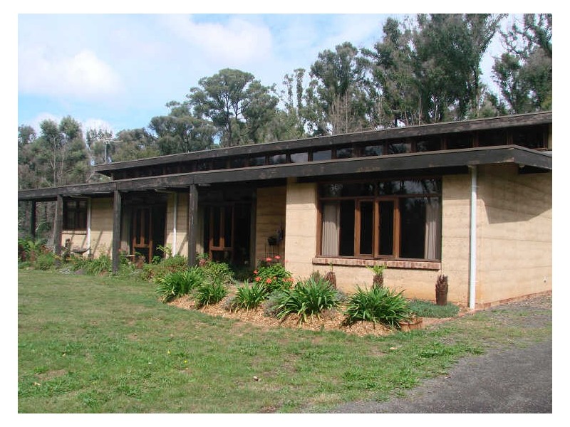 91 Kestrel Lane, Kinglake West VIC 3757