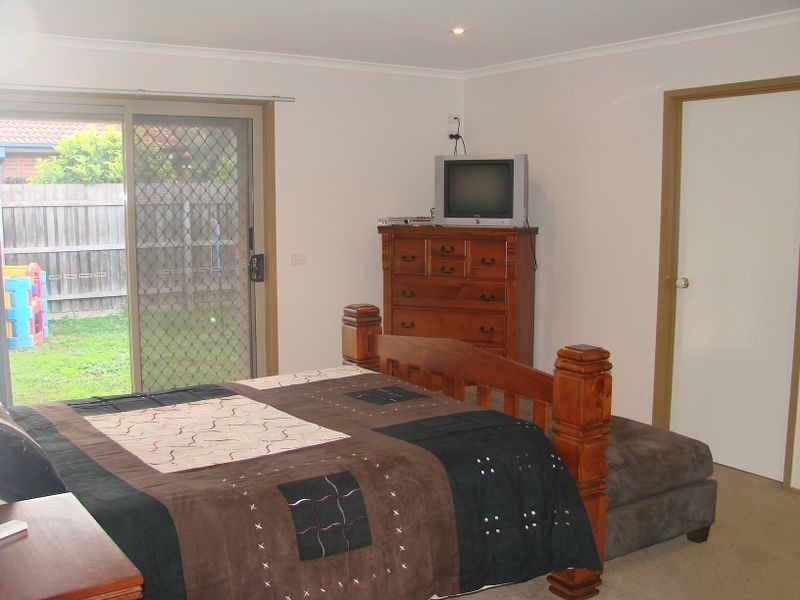 17 Fiona Place, Whittlesea VIC 3757