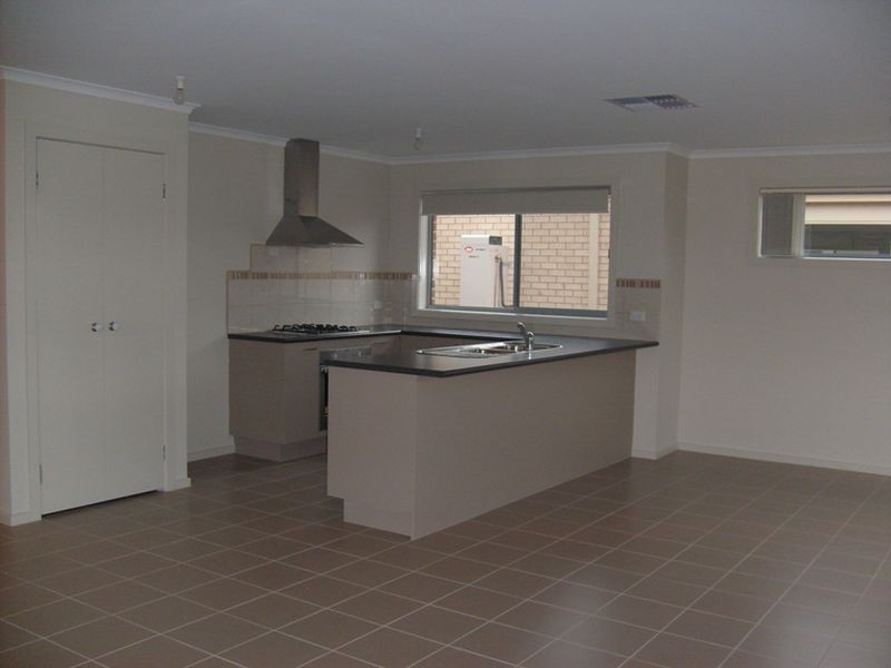 4 Gardenia Place, Whittlesea VIC 3757
