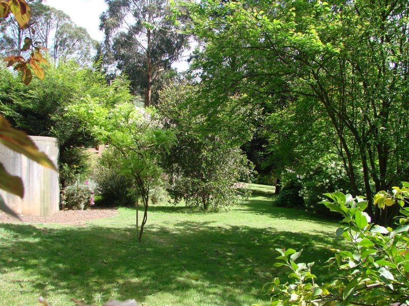 24 Royal Crescent, Kinglake VIC 3763