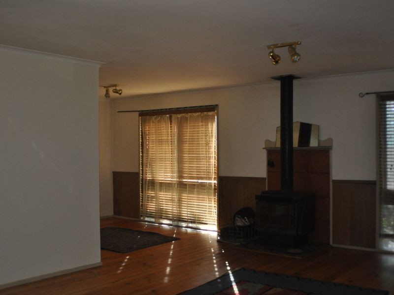 9 Bower Street, Kinglake VIC 3763