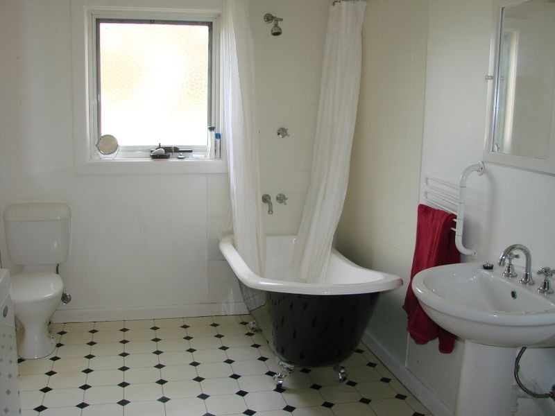 215 Fourth Avenue, Eden Park VIC 3757