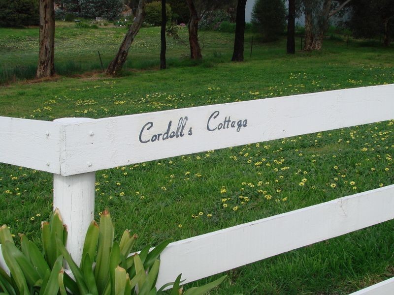 215 Fourth Avenue, Eden Park VIC 3757