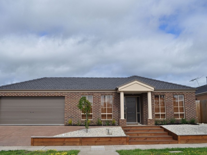 9 Campaspe Drive, Whittlesea VIC 3757