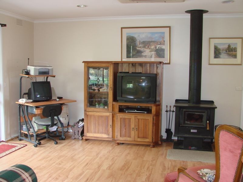 411 Seventh Avenue, Eden Park VIC 3757