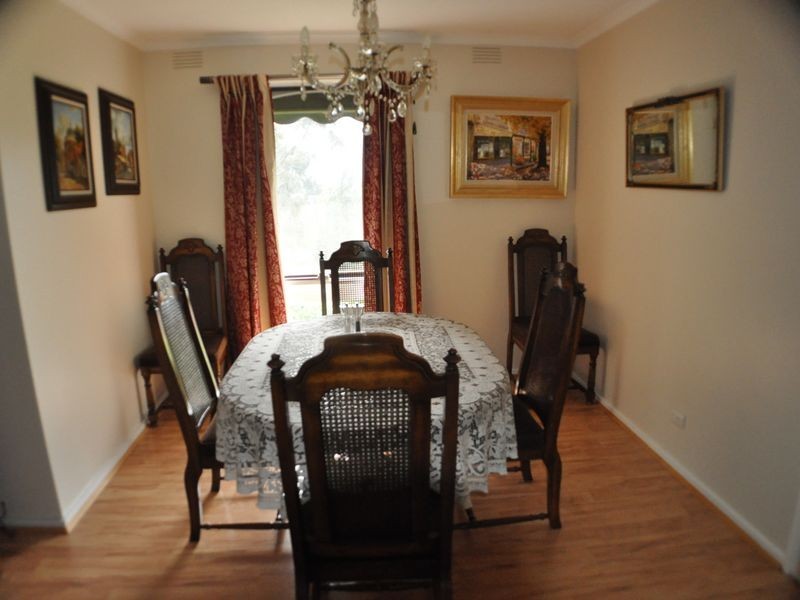 411 Seventh Avenue, Eden Park VIC 3757