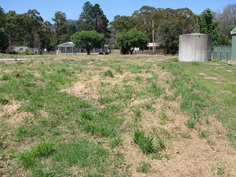 14 Riverside Crescent, Broadford VIC 3658