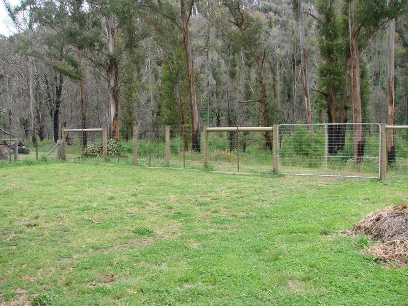 2597 Whittlesea Yea Road, Flowerdale VIC 3717