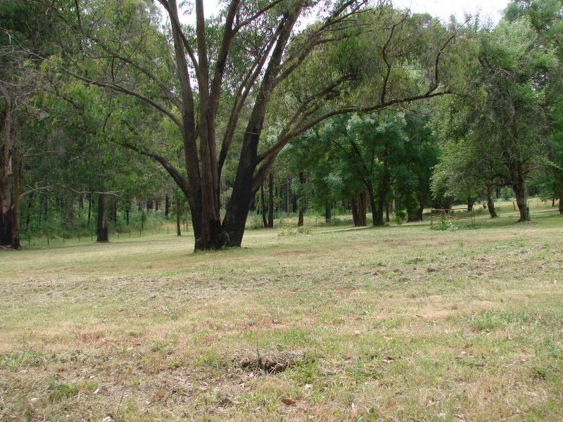 Lot 2 846 Main Road PHEASANT CREEK, Kinglake West VIC 3757