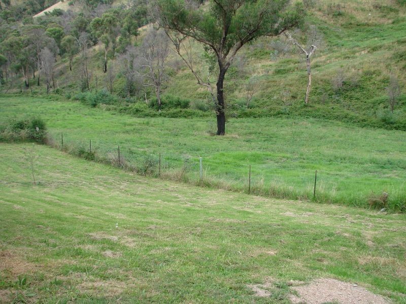 51 Long Gully Road, Flowerdale VIC 3717