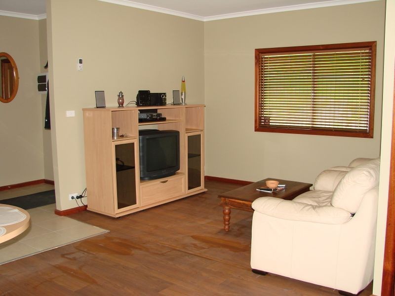 51 Long Gully Road, Flowerdale VIC 3717