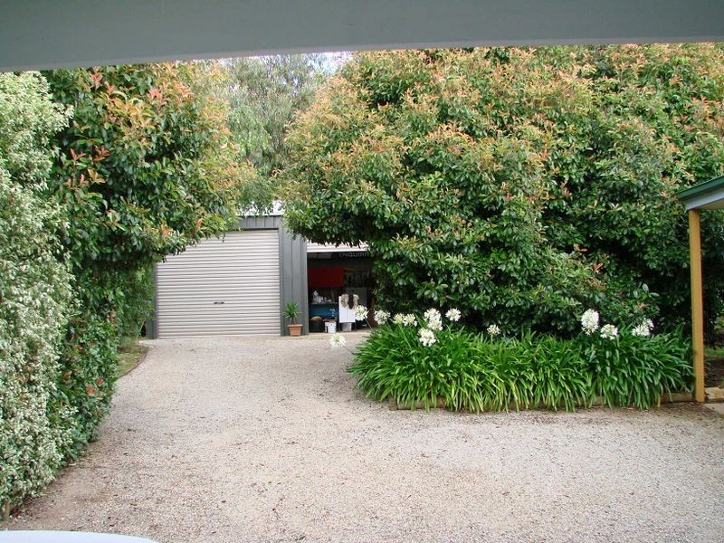 51 Plover Way, Kinglake West VIC 3757