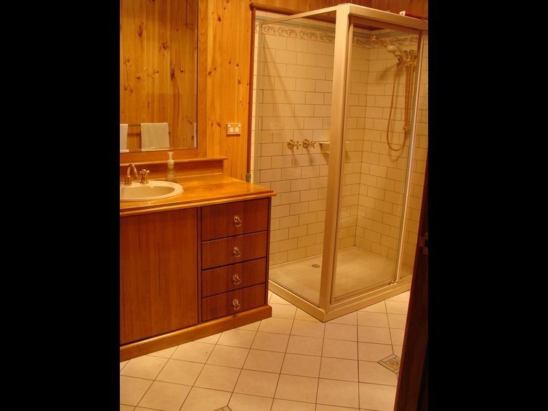 15 James Street, Kinglake VIC 3763