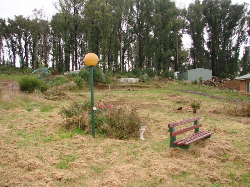 332 National Park Road, Kinglake West VIC 3757