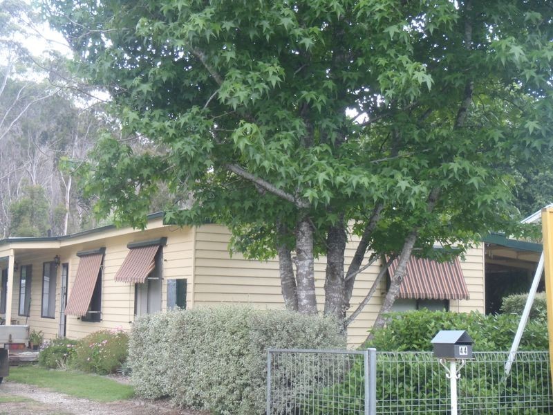 44 Riverside Crescent, Broadford VIC 3658