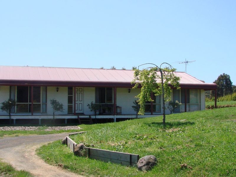 135 Kings Road, Kinglake West VIC 3757