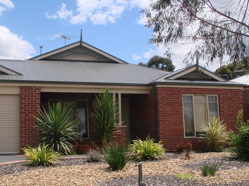 25 Campaspe Drive, Whittlesea VIC 3757