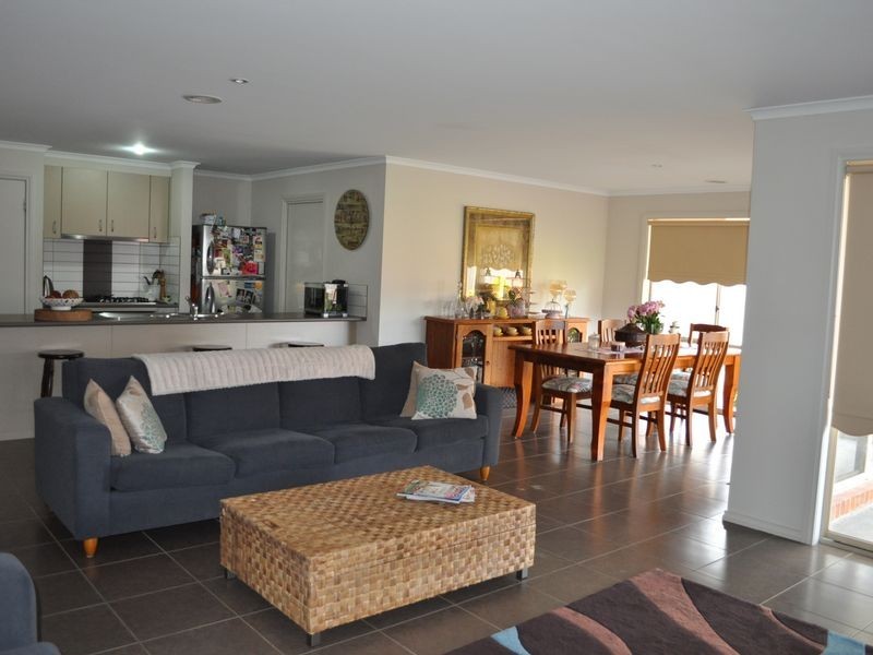 25 Campaspe Drive, Whittlesea VIC 3757