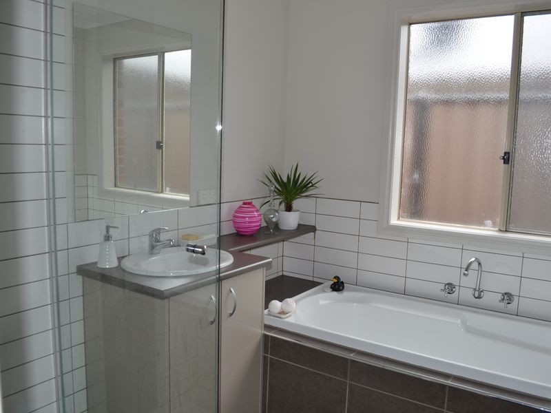 25 Campaspe Drive, Whittlesea VIC 3757