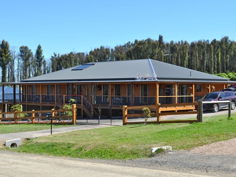 14 Pineridge Road, Kinglake West VIC 3757