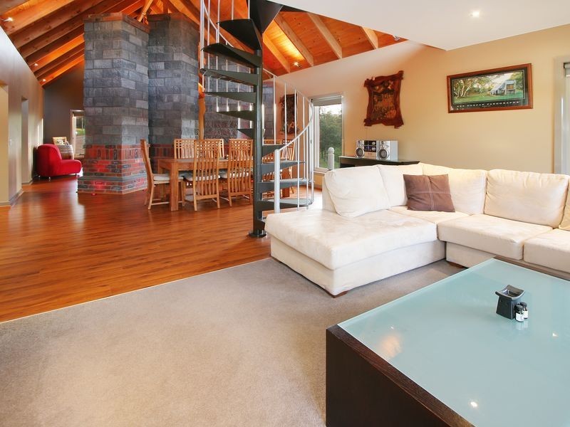 3022 Healsville Kinglake Road, Kinglake VIC 3763