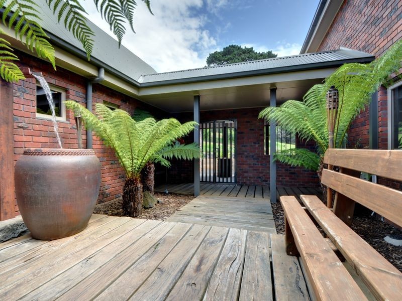 3022 Healsville Kinglake Road, Kinglake VIC 3763