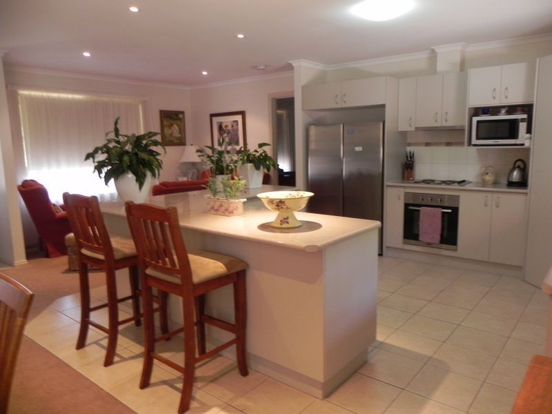 62 Silver Parrot Road, Broadford VIC 3658