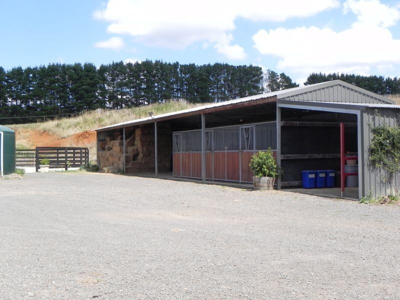 265 Watsons Road, Kinglake West VIC 3757