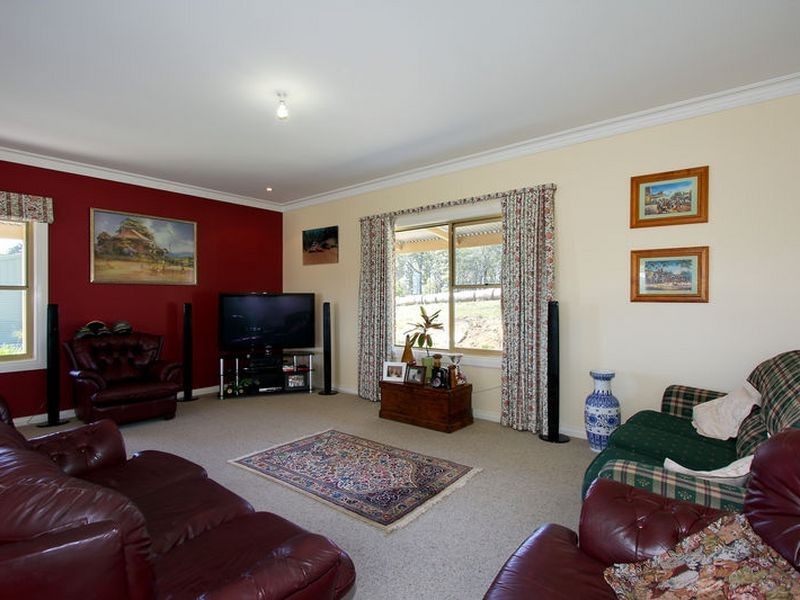 2958 Healsville Kinglake Road, Kinglake VIC 3763