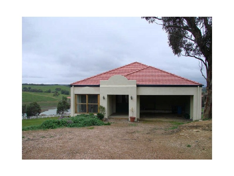 15 Siena Way, Hidden Valley VIC 3756