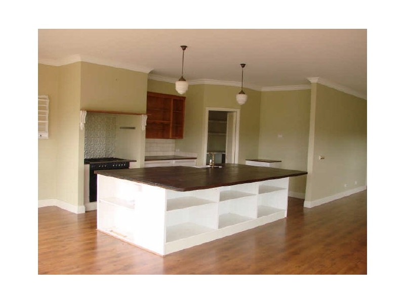 15 Siena Way, Hidden Valley VIC 3756